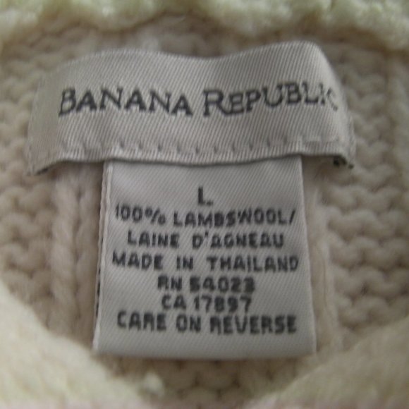 Sleeveless Pullover with Hood -- Lamb's Wool - Picture 3 of 3